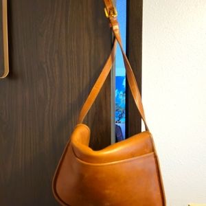 Vintage leather Coach shoulder bag